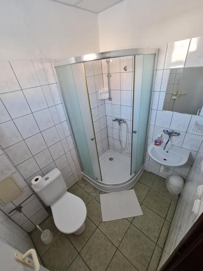 Penzion Olympia Banská Bystrica Eksteriør bilde