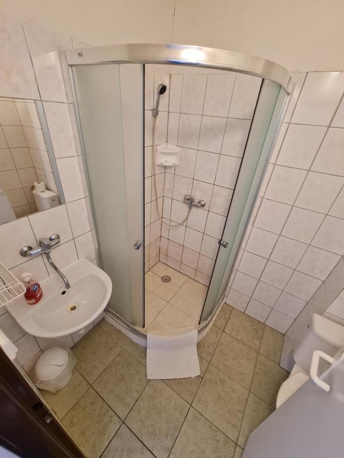 Penzion Olympia Banská Bystrica Eksteriør bilde